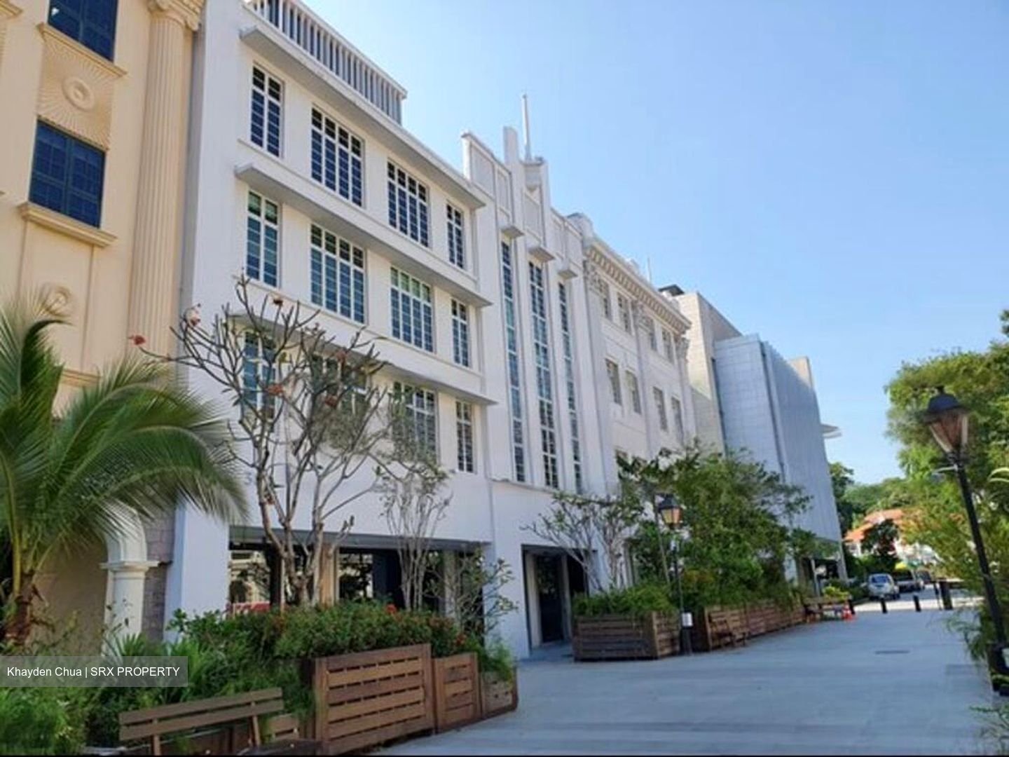 Armenian Street (D6), Office #451599361